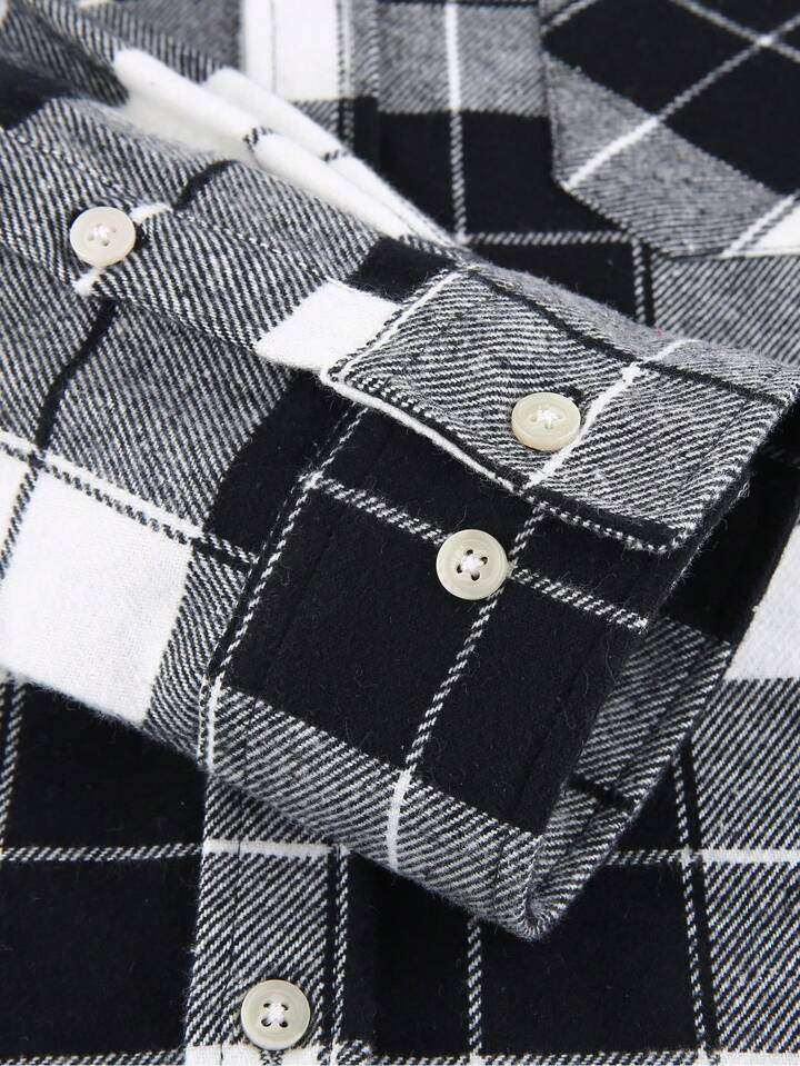1pc Men's Hooded Plaid Button Turndown Collar Regular Fit Long Sleeve Shirt, Chest Double Pockets Casual Outdoor Shacket